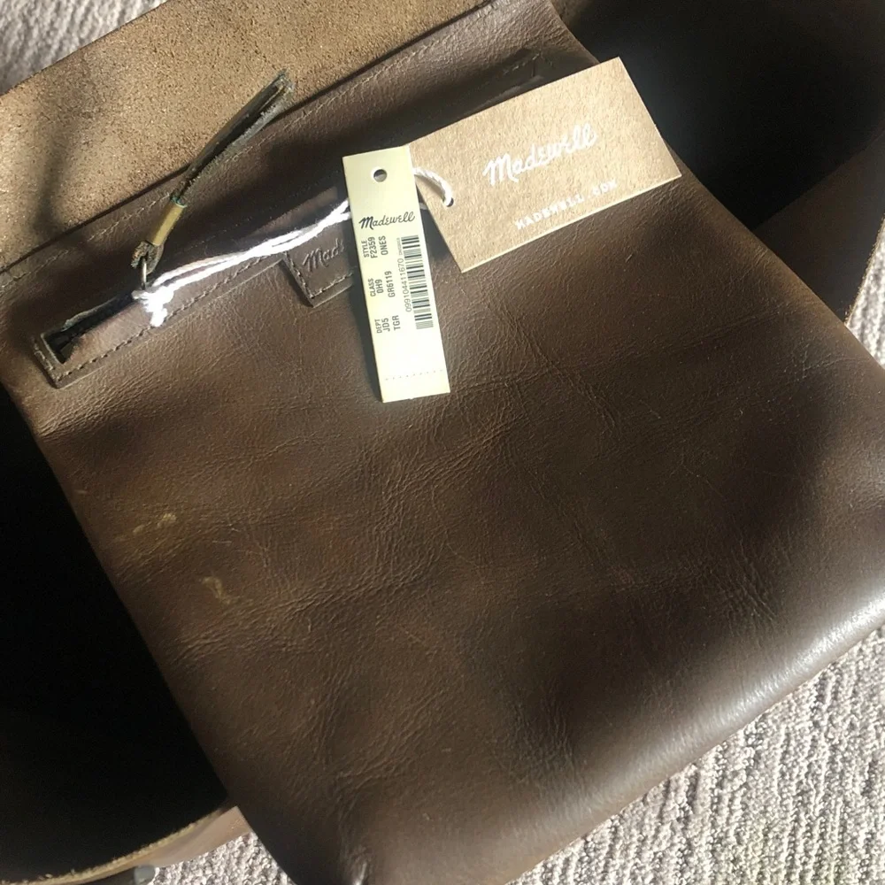 Madewell chocolate brown leather tote, big 18” x 18” x 6” never used # F2359